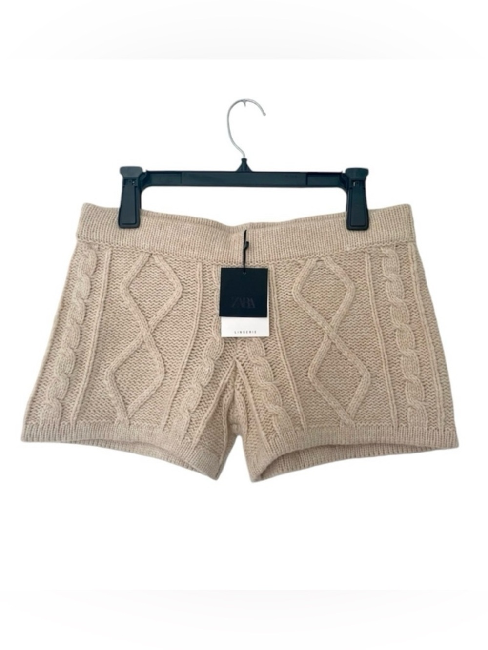New ZARA cream cable knit shorts